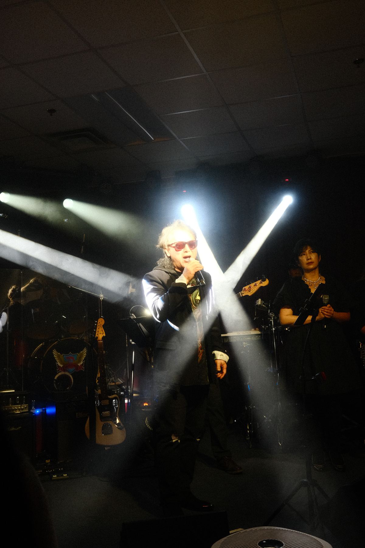 Frontman at the microphone